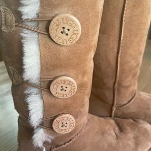 'Bailey Button Triplet II' Boot